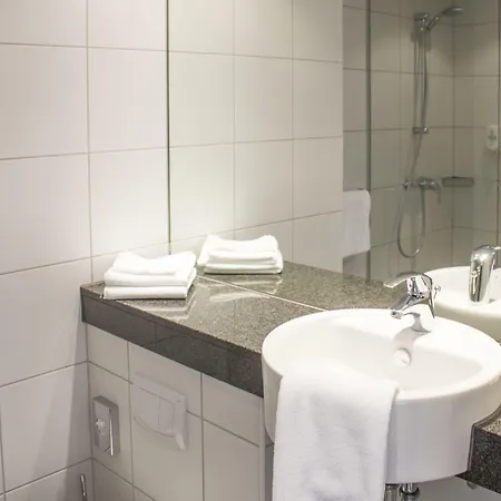 Zur Krone Hotel 3*